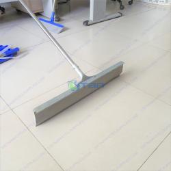 Cây đẩy nước gạt sàn gia đình đầu thép tấm eva 45cm