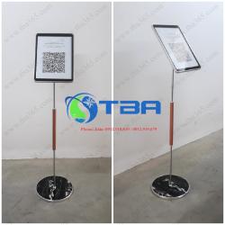 Bảng thông tin di động cao cấp chân đế tròn đá hoa cương