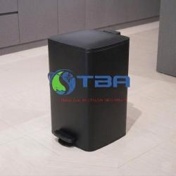 Thùng rác văn phòng màu đen cao cấp 20L