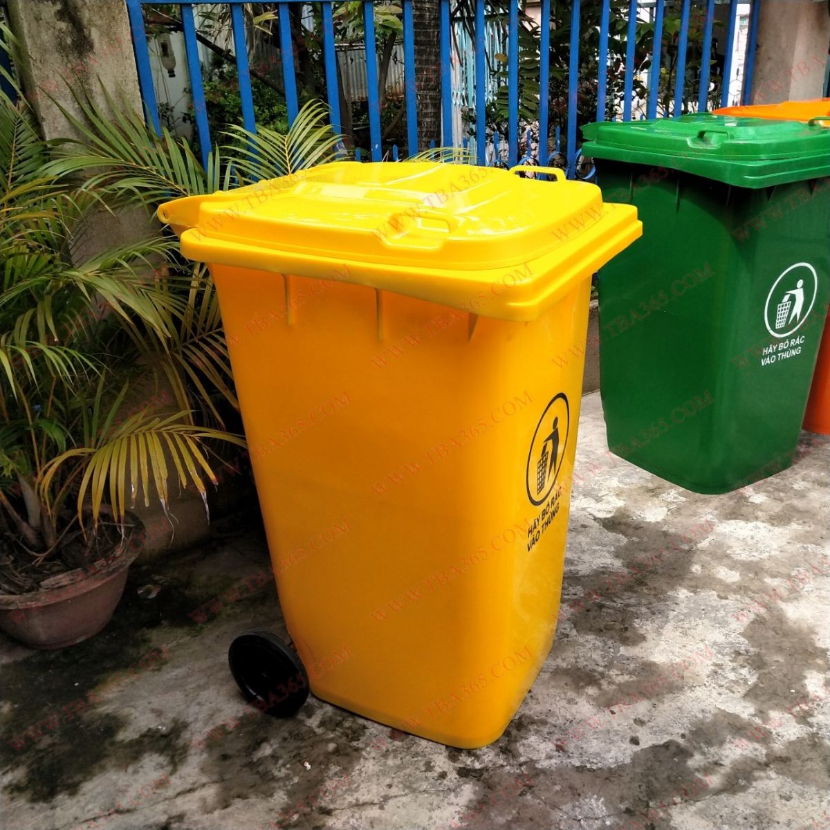 thùng rác nhựa 240 lít- Á CHÂU